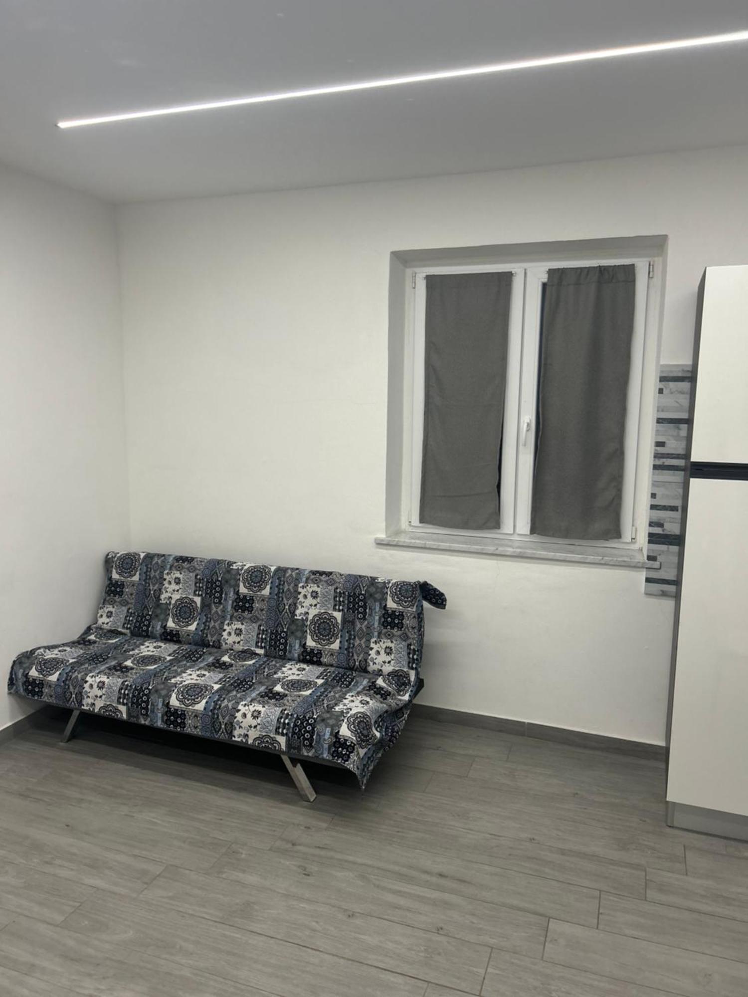 Appartamento Tortona Exterior foto